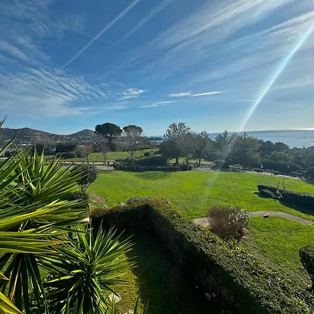 Grand Avec 2 Veritables Cap Esterel Vue Et Esterel Lägenhet